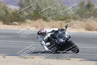 media/Sep-20-2025-Race Pace (Sat) [[d4e1b33f4d]]/Non Verified/Turn 10 Inside (1110am)/